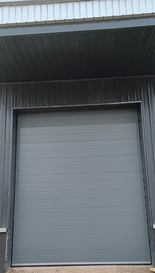 温泉车库门 温泉车库门