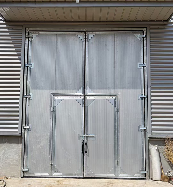 温泉工业平开门