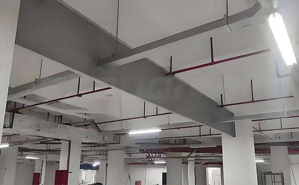 温泉挡烟垂壁 温泉挡烟垂壁