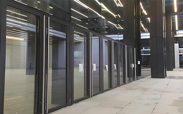 温泉玻璃地弹门 温泉玻璃地弹门