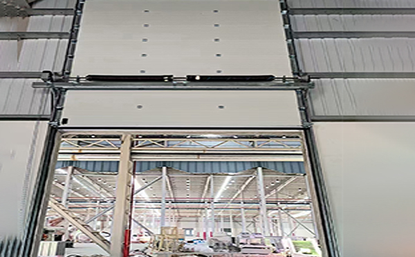 温泉工业提升门