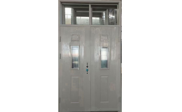 温泉学校教室门