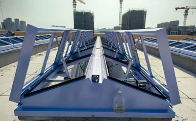 温泉排烟窗的设置要求 温泉排烟窗的设置要求