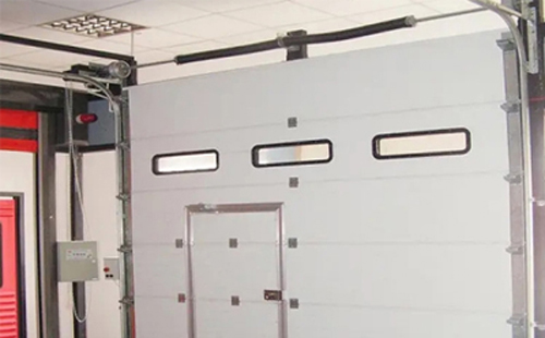 温泉工业提升门的安装方法 温泉工业提升门的安装方法