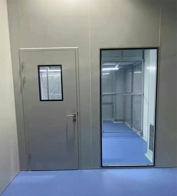 学校教学楼完成温泉防火门标准化安装 学校教学楼完成温泉防火门标准化安装